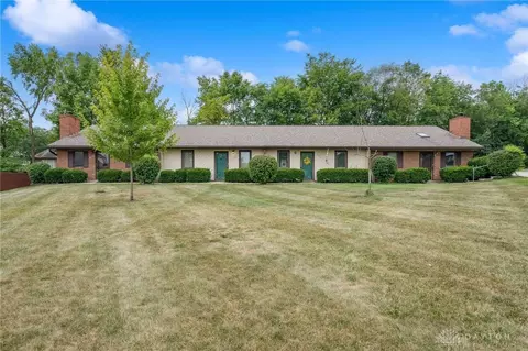 9723 Fairwind Ct, Washington Township, OH 45458