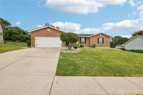 4250 Pheasant Trail Ct, Liberty, OH 45011