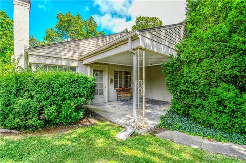 705 E Dorothy Ln, Kettering, OH 45419