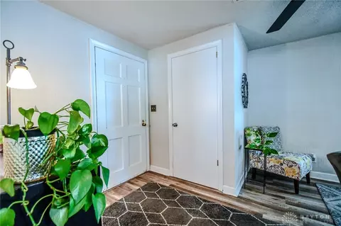Entry Way - 705 E Dorothy Ln, Kettering, OH 45419 photo 1 of 2