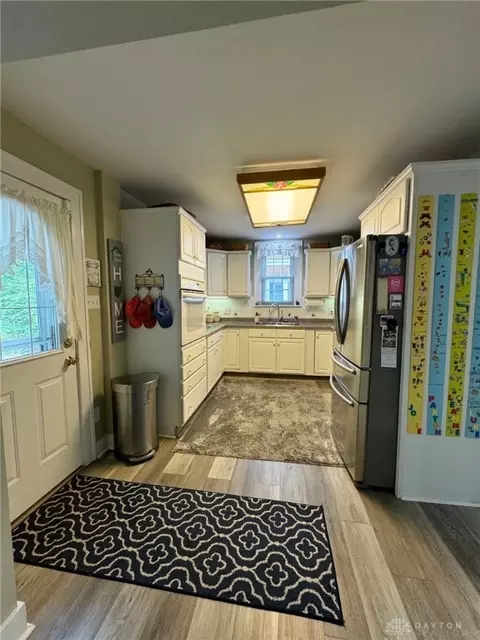 295 W Harding Rd, Springfield, OH 45504 photo 8