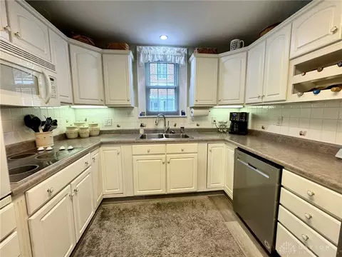295 W Harding Rd, Springfield, OH 45504 photo 10