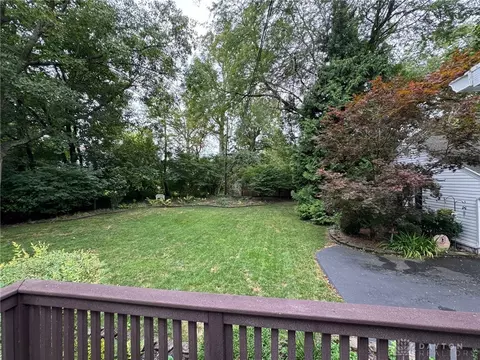 295 W Harding Rd, Springfield, OH 45504 photo 28