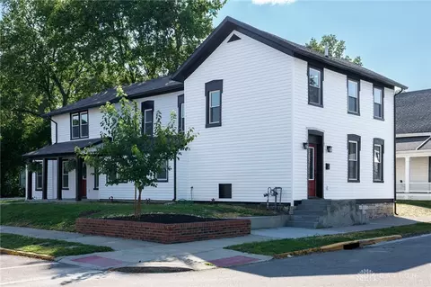 Exterior - 320 E Franklin St, Troy, OH 45373 photo 4 of 10