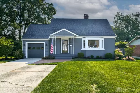 54 N Perry St, Vandalia, OH 45377