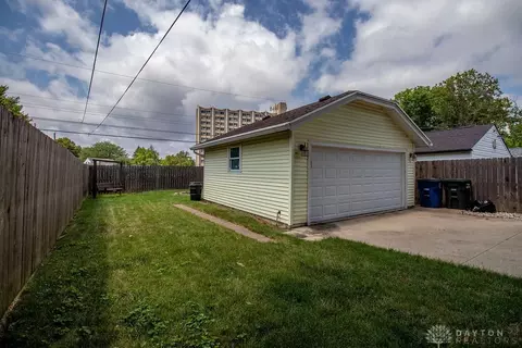 2931 Lansing Dr, Dayton, OH 45420 photo 24