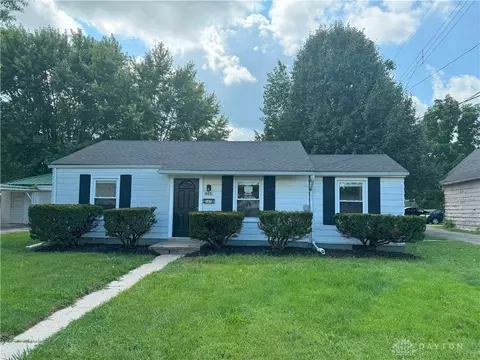 445 S Walnut St, Wilmington, OH 45177