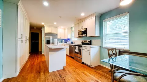 Kitchen - 783 Cloverview Ave, Springfield, OH 45231 photo 1 of 2