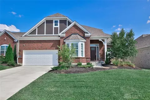 4005 Acadia Ln, Lebanon, OH 45036