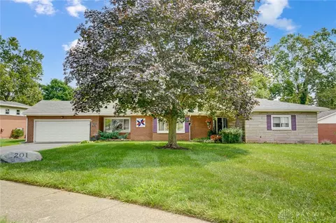 201 Leland Ct, Middletown, OH 45042
