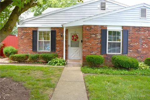 112 Parkridge Pl, Piqua, OH 45356