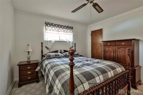 Bedroom - 1604 Kantner Dr, Kettering, OH 45429 photo 2 of 6