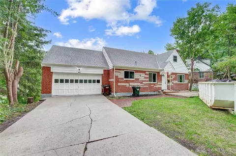 239 W Nottingham Rd, Dayton, OH 45405