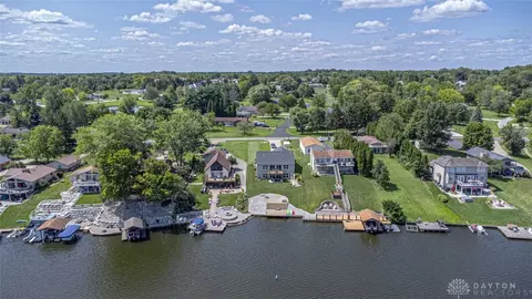 148 Lakengren Dr, Eaton, OH 45320