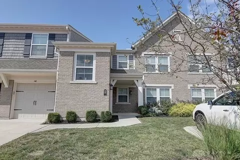 136 Waterhaven Way, Springboro, OH 45066