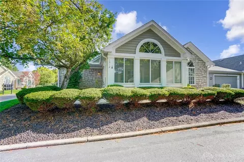 1512 Turnberry Village Dr, Washington Township, OH 45458