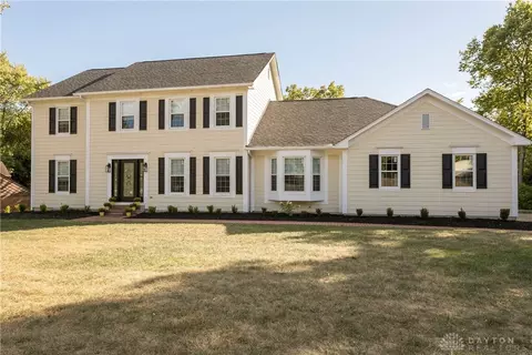 1952 Springtree Ct, Washington Township, OH 45459