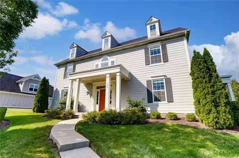 170 Pointe Oakwood Way, Oakwood, OH 45409