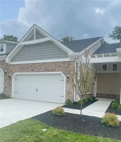 4359 Cottage Park Dr, Beavercreek, OH 45430