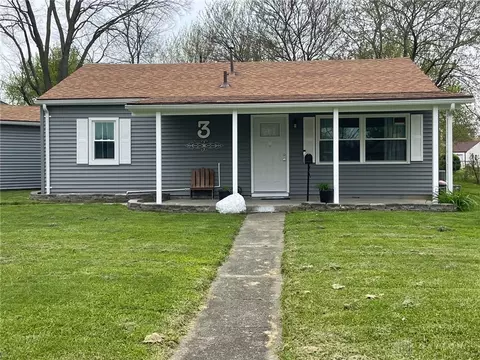 3 Lindway Dr, Fairborn, OH 45324