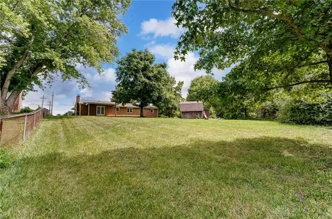 Exterior - 4555 Eck Rd, Middletown, OH 45042 photo 6 of 6