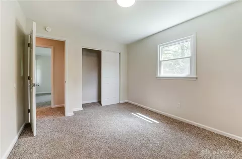 Bedroom - 4555 Eck Rd, Middletown, OH 45042 photo 6 of 8