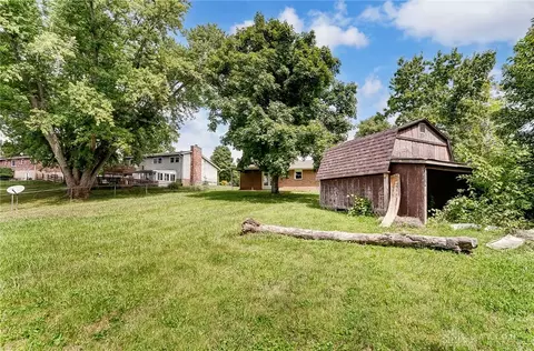 Exterior - 4555 Eck Rd, Middletown, OH 45042 photo 5 of 6
