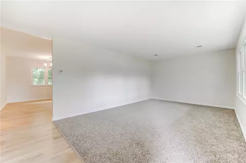 Living - 4555 Eck Rd, Middletown, OH 45042 photo 1 of 6