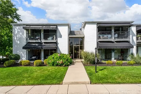 5433 Landau Dr #22, Dayton, OH 45429