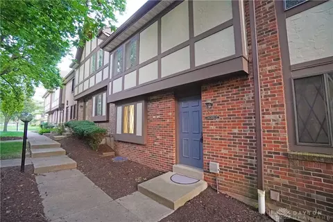 7580 Baron Ct, West Chester, OH 45069