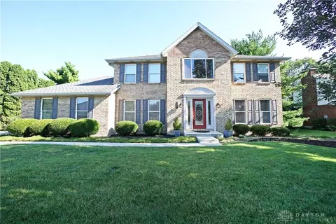 6058 Huckleberry Ln, Hamilton, OH 45011