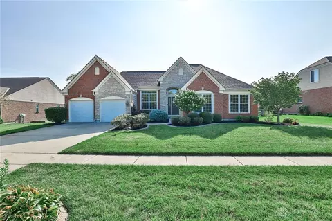 7222 Woodberry Dr, Hamilton, OH 45011