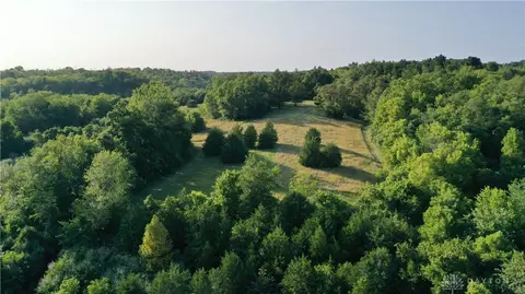 21 Gray Rd, Manchester, OH 45144