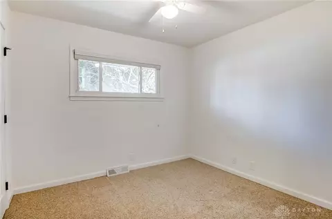 3781 Claybourne Rd, Kettering, OH 45429 photo 38