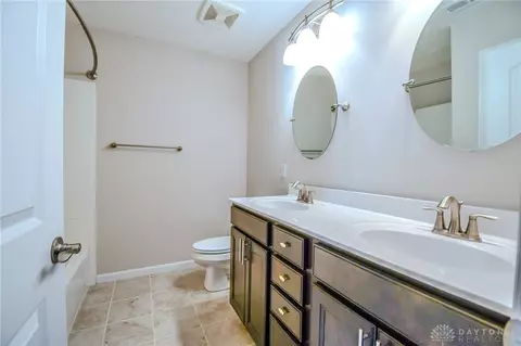 1077 Brehm Blvd, Fairborn, OH 45324 photo 34