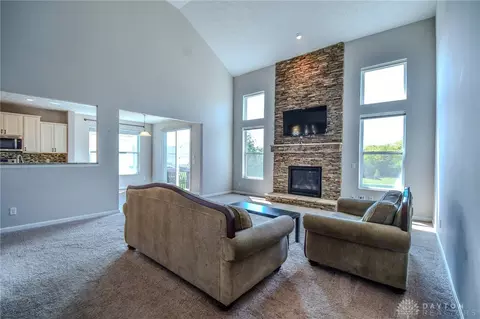 1077 Brehm Blvd, Fairborn, OH 45324 photo 11