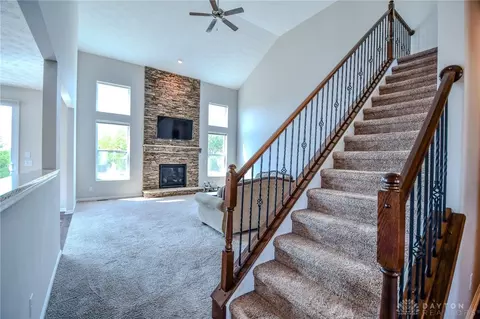 1077 Brehm Blvd, Fairborn, OH 45324 photo 9