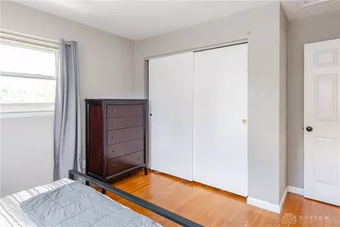 Bedroom - 2530 E Stroop Rd, Kettering, OH 45440 photo 2 of 5