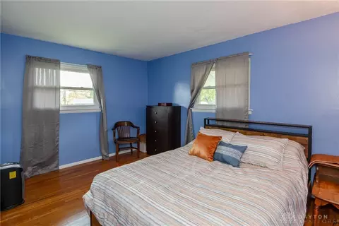 Bedroom - 2530 E Stroop Rd, Kettering, OH 45440 photo 3 of 5