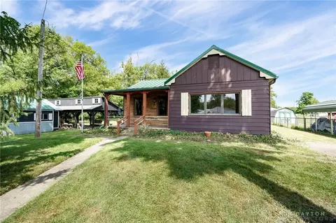 7045 Farmersville W Carrollton Rd, Miamisburg, OH 45342