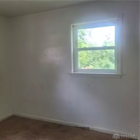 Bedroom - 2350 Rustic Rd, Dayton, OH 45406 photo 2 of 2