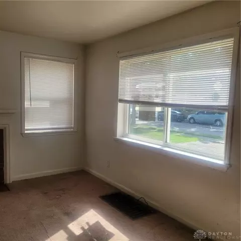 Living - 2350 Rustic Rd, Dayton, OH 45406 photo 2 of 2