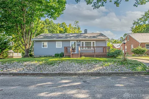 50 W Oak St, West Alexandria, OH 45381