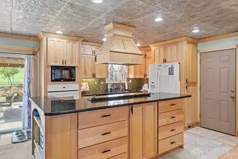 2829 E Turtle Creek Dr, Fairfield, OH 45014 photo 7
