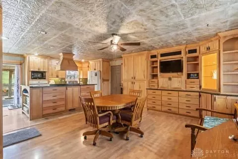 2829 E Turtle Creek Dr, Fairfield, OH 45014 photo 6