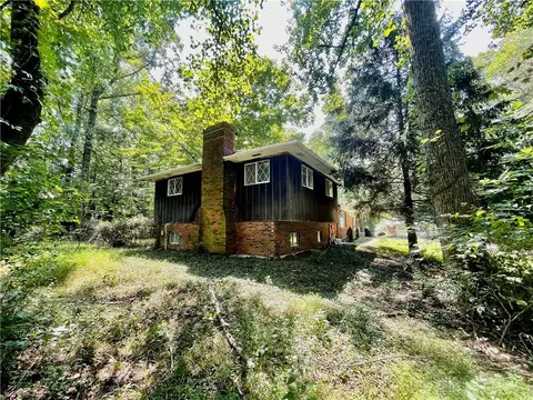 6233 Strout Rd, Morrow, OH 45152