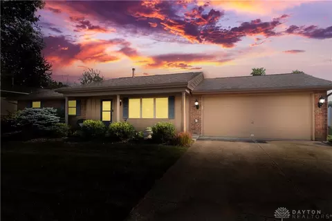 327 Lunar St, Sidney, OH 45365