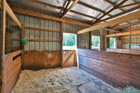 Undisclosed, Morrow, OH 45152 photo 37