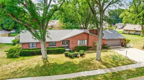 2118 Springmill Rd, Kettering, OH 45440