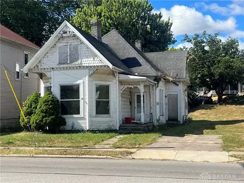 34 Home Ave, Xenia, OH 45385